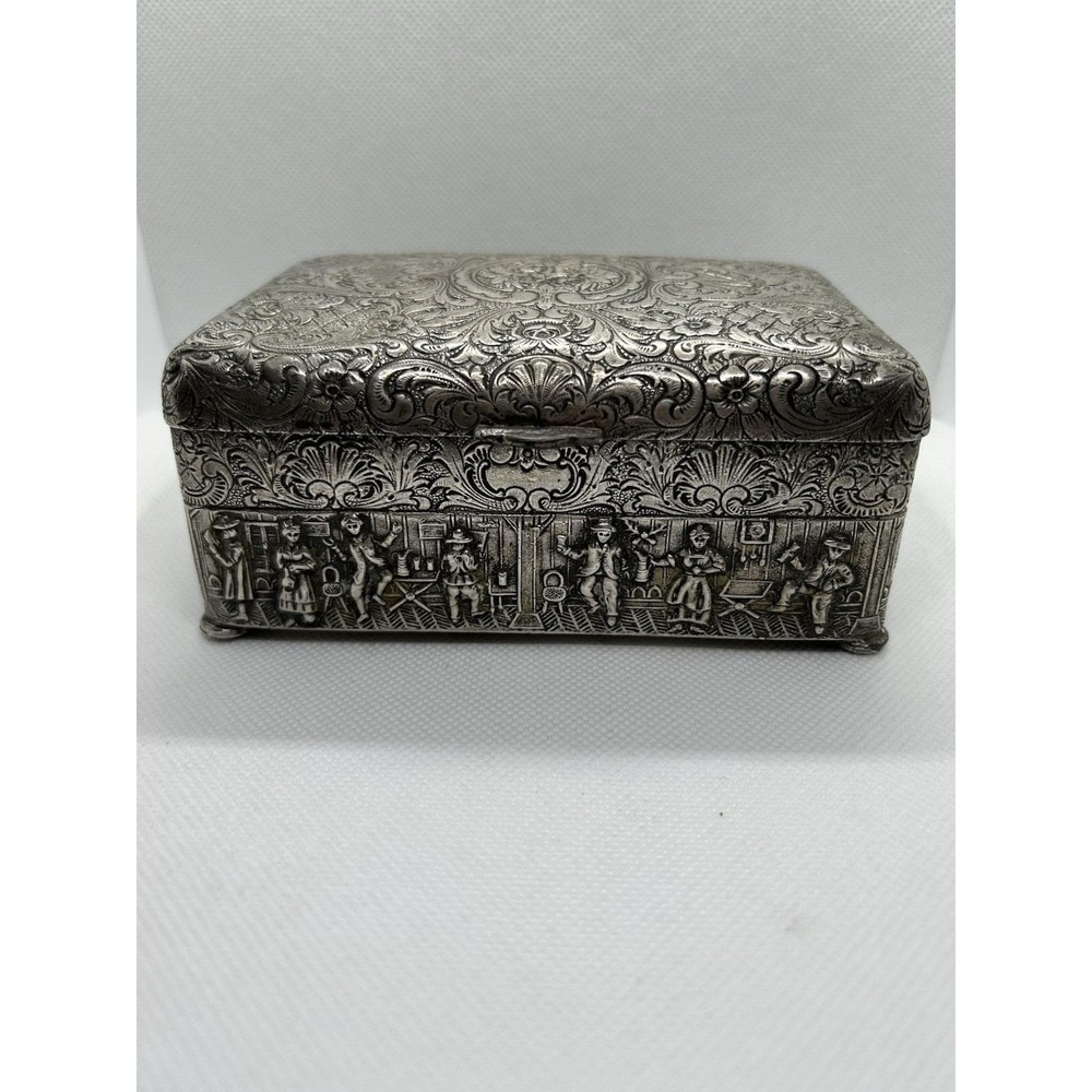 Antq Barbour International Dutch Figural Scenic Repousse Silver Plate Wood Lined